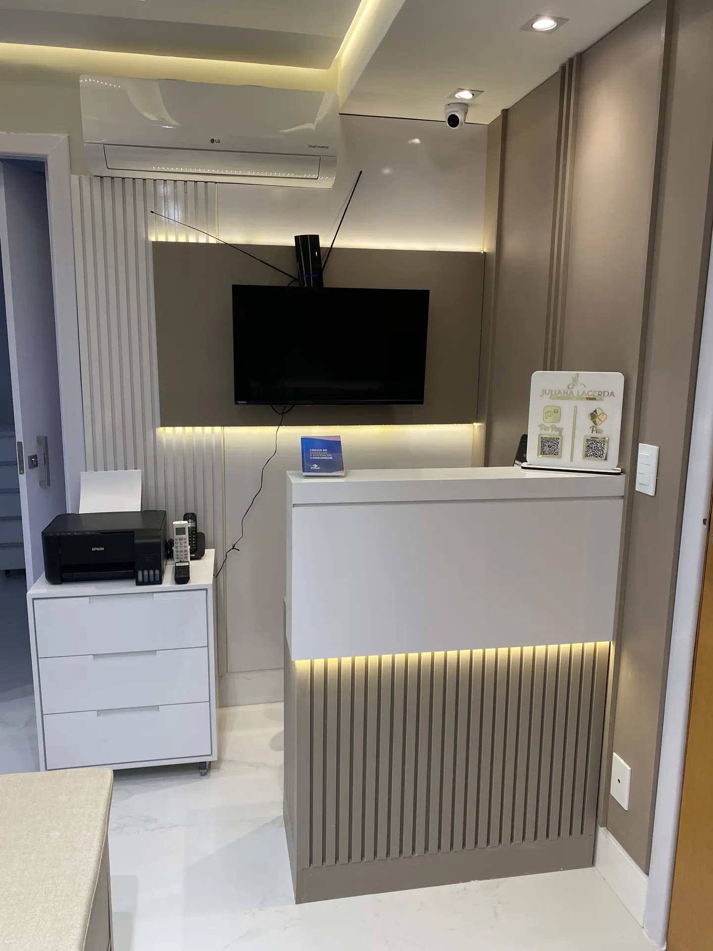 f73ecb1e887107ebf521b5f35aaf6875735cafa2